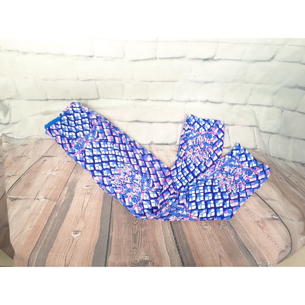 NEW Set Lilly Pulitzer Teegan Sports Bra & Cropped Pants. - Picture 5 of 11